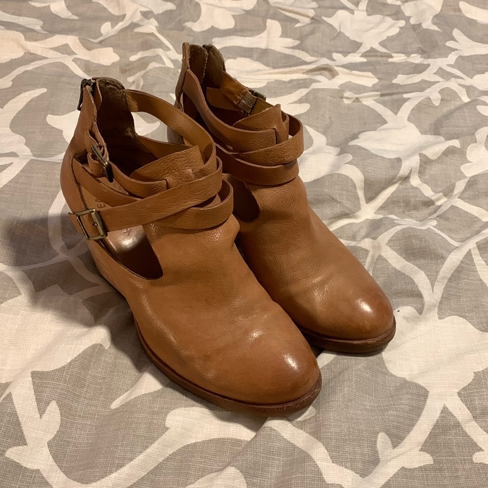 Kork Ease Stina Ankle Boots Size 9.5
